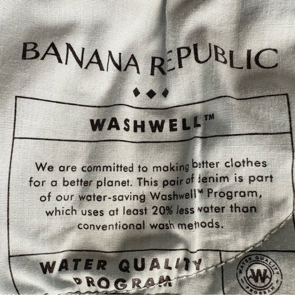 Banana Republic girlfriend jeans womens size 29 / 8 dark wash preppy - Picture 5 of 8